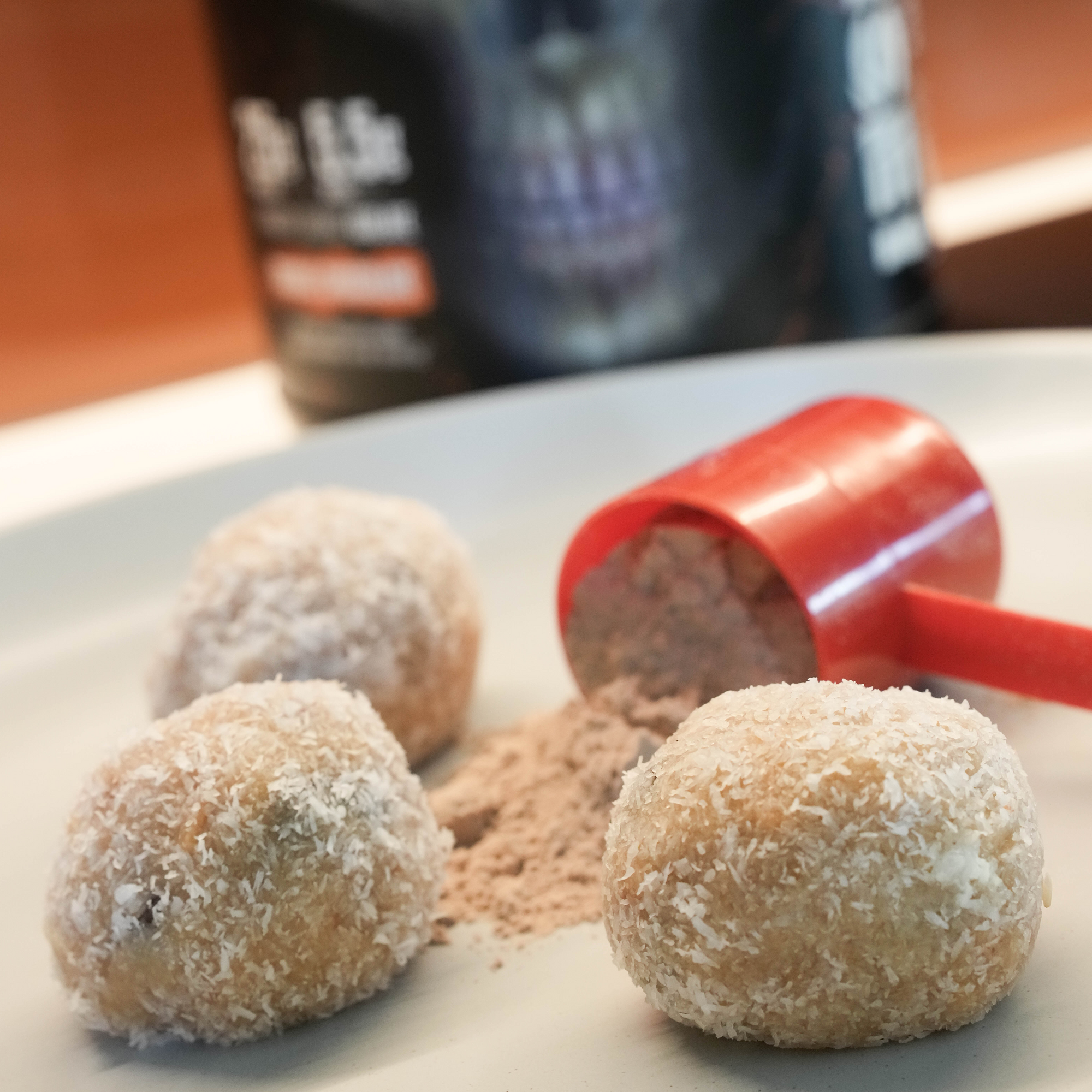 Cinnamon & Pear Protein Balls